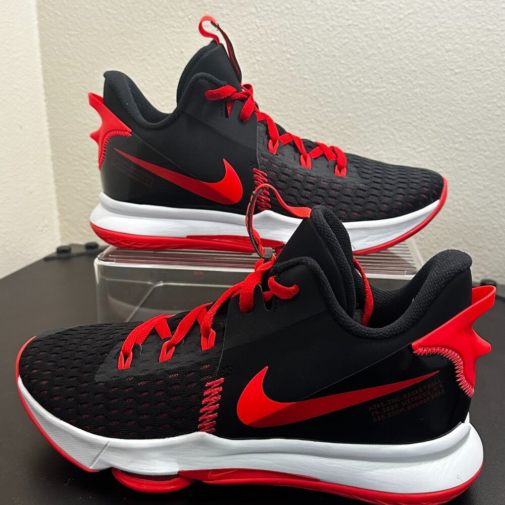NEW Nike Lebron Witness 5 'Bred' Men's 11.5